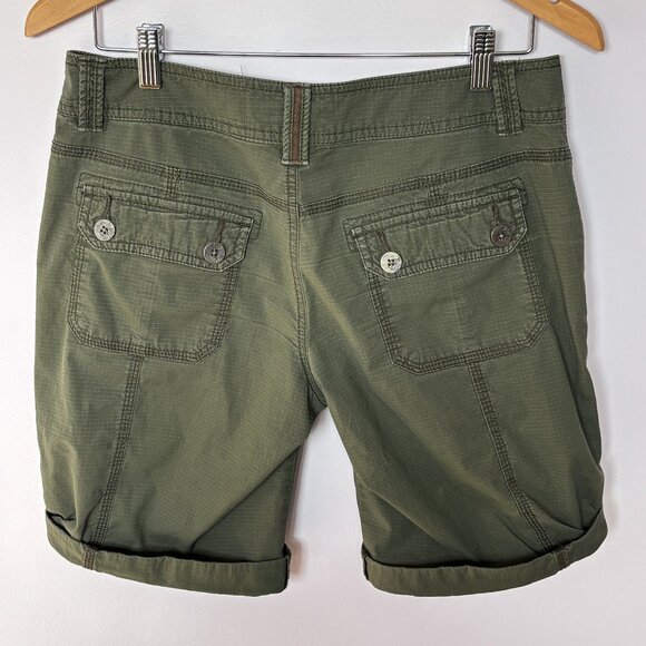 Ricki's Safari Cargo Shorts in Army Green - Picture 3 of 7
